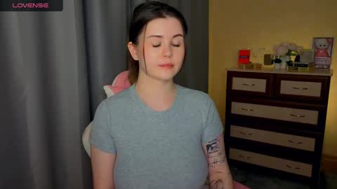 mili online show from April 14, 2026, 5:41 pm