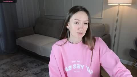 Snapshot of cutie_naughty_girl chatting on May 11, 2026, 8:31 am Kate online show from May 11, 2026, 8:31 am