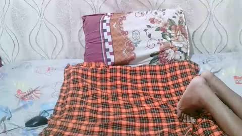 cutie_sally online show from October 31, 2025, 11:17 pm