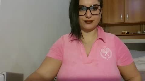 Ami online show from November 16, 2025, 9:09 pm