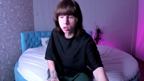 cutiekai_ online show from January 9, 2026, 1:08 am