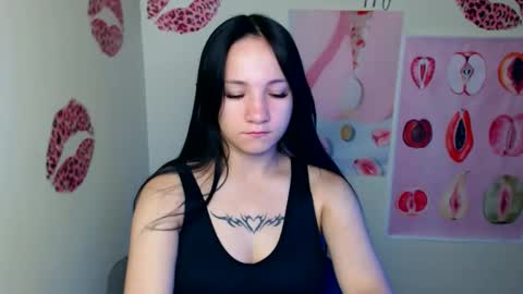 Emma online show from September 12, 2025, 6:41 pm