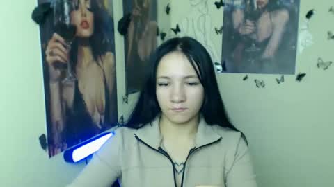 Emma online show from October 30, 2025, 7:21 am