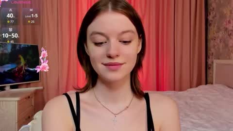 Mila online show from March 4, 2026, 10:32 am