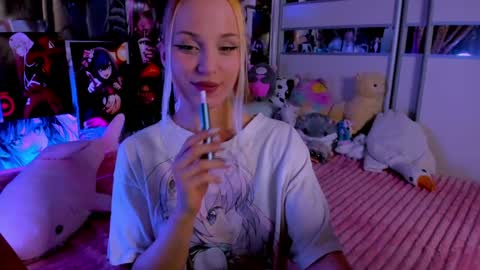 Nora online show from April 30, 2026, 8:26 pm