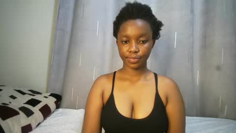 cutypookie online show from October 18, 2025, 6:48 am