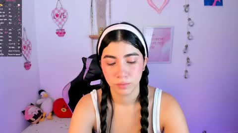 Snapshot of cyber_lizz chatting on June 3, 2026, 10:26 pm Liz online show from June 3, 2026, 10:26 pm
