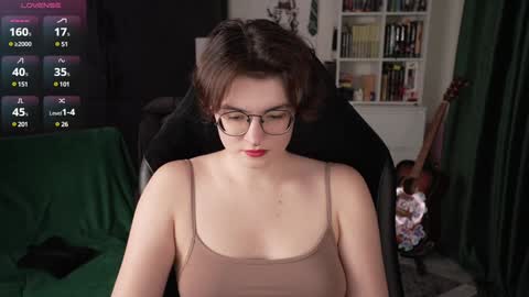 Helen Blossom online show from December 14, 2024, 6:41 pm