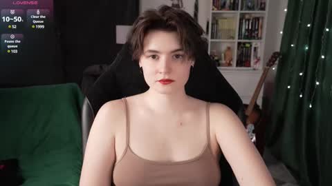 Helen Blossom online show from March 7, 2025, 8:11 pm