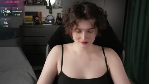 Snapshot of cybersamuraii chatting on May 6, 2026, 8:03 pm Helen Blossom online show from May 6, 2026, 8:03 pm