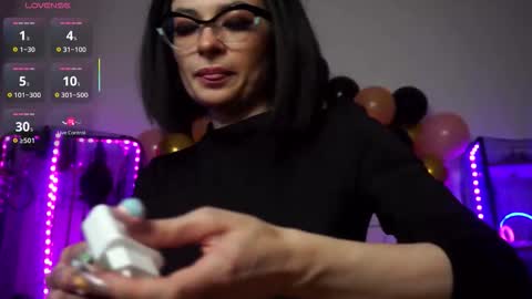 Lily Goddess online show from October 25, 2025, 12:18 am