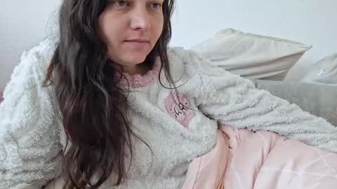 Cyndee Winter online show from September 29, 2025, 7:46 am