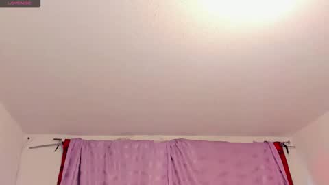 Cynthia online show from September 12, 2025, 1:11 pm