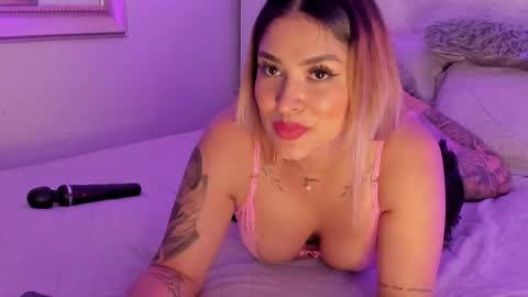 cyntia_adams online show from February 28, 2025, 3:04 pm