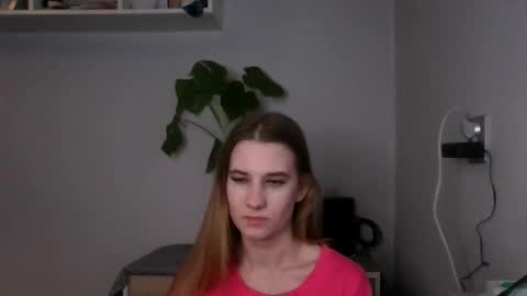 CyntiaNatural online show from December 29, 2024, 7:50 am