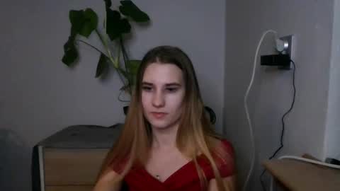 CyntiaNatural online show from January 9, 2025, 3:34 pm