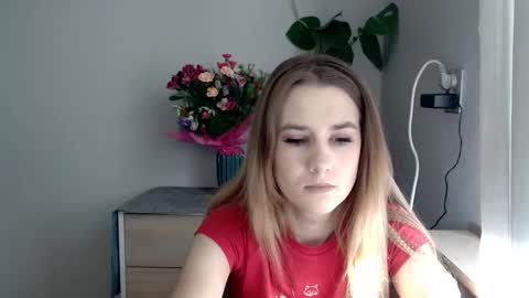 CyntiaNatural online show from February 19, 2025, 8:33 am