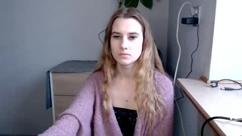 CyntiaNatural online show from February 25, 2025, 11:08 am