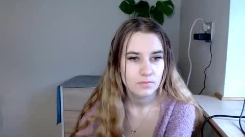 CyntiaNatural online show from February 28, 2025, 7:37 am