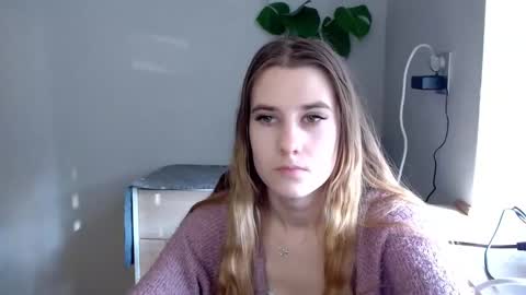 CyntiaNatural online show from February 28, 2025, 10:41 am