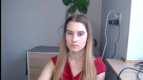 CyntiaNatural online show from March 11, 2025, 7:37 am