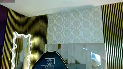 cyrus_tay online show from June 5, 2026, 11:49 am