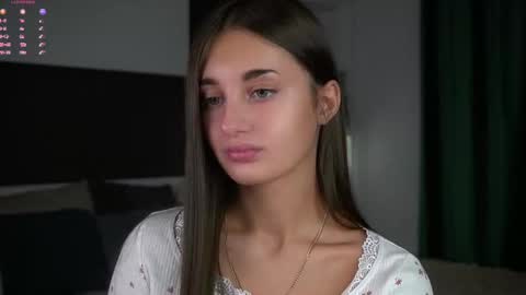 Isabella online show from March 1, 2025, 1:11 am