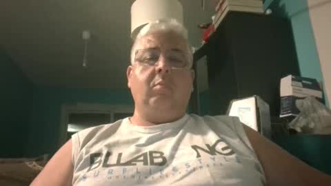 Snapshot of czar1974 chatting on May 25, 2026, 5:35 am czar1974 online show from May 25, 2026, 5:35 am