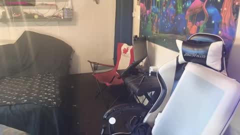 Snapshot of d0pey42o chatting on October 16, 2025, 1:12 pm D0pey42O online show from October 16, 2025, 1:12 pm