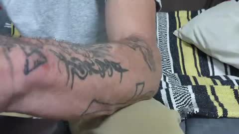 Snapshot of d4rkd351r3 chatting on June 21, 2026, 2:25 am d4rkd351r3 online show from June 21, 2026, 2:25 am