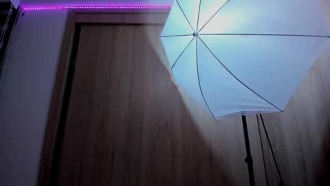 darling online show from February 26, 2025, 6:47 am