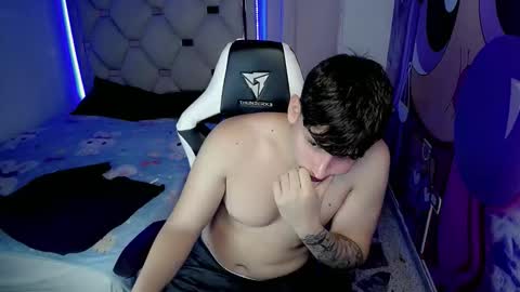 Snapshot of d_moneyy_ chatting on November 27, 2025, 1:07 am teddy online show from November 27, 2025, 1:07 am