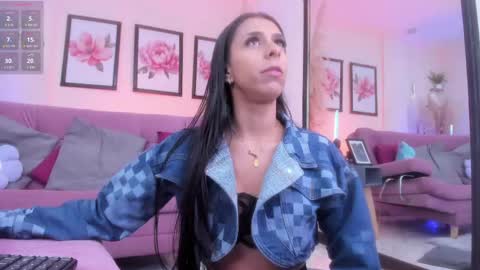 Daniela  online show from April 19, 2026, 12:04 pm