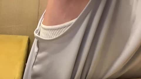 Jewbb online show from March 22, 2026, 1:42 am