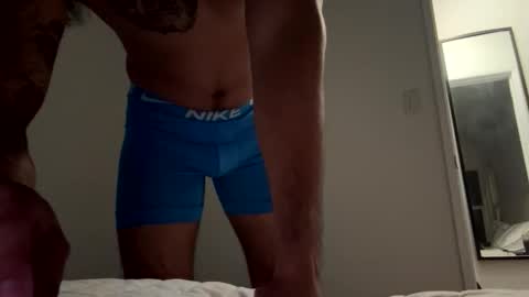 dabrownb0y online show from April 22, 2026, 4:04 am