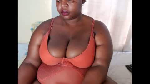 dackchoc21 online show from November 18, 2025, 9:25 am