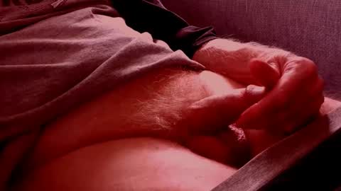  Richard  online show from January 8, 2025, 6:31 pm