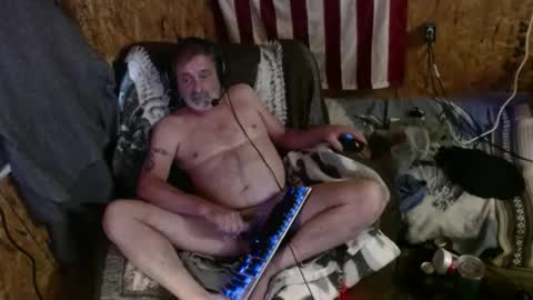 daddy38345 online show from May 6, 2026, 4:56 pm