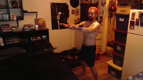 daddy_werewolf online show from May 5, 2026, 5:26 am
