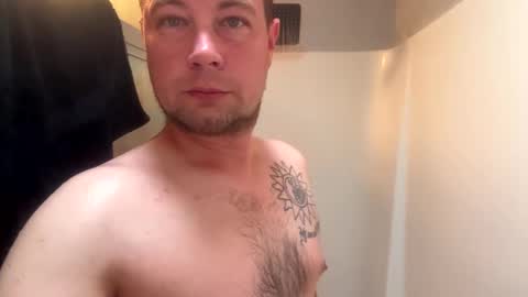 DaddyCam33 online show from September 13, 2025, 7:35 pm