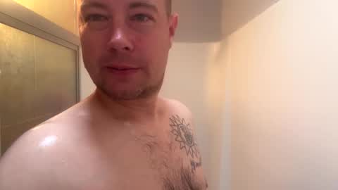 DaddyCam33 online show from September 21, 2025, 2:08 pm