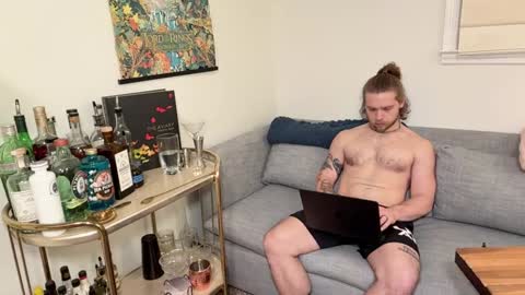 DaddydayDrinkz online show from December 11, 2024, 7:09 am