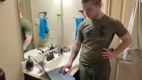 DaddydayDrinkz online show from February 21, 2025, 7:01 am