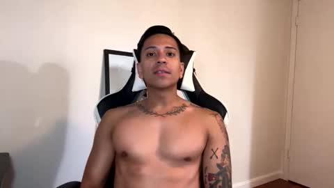 daddyfit95 online show from May 26, 2026, 4:30 am