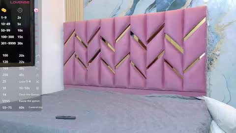 JAZMIN online show from September 26, 2025, 7:29 pm