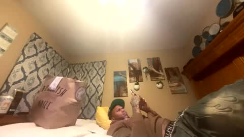 sexy tatted king bbc online show from October 6, 2025, 10:51 pm