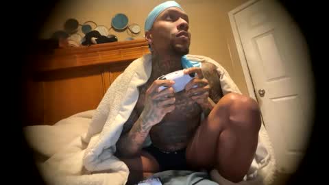 sexy tatted king bbc online show from March 18, 2026, 6:16 am