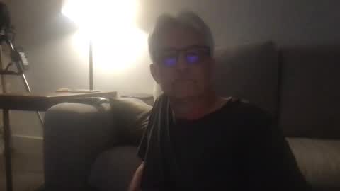 Snapshot of daddymike92883_1 chatting on February 4, 2025, 6:04 am daddymike92883_1 online show from February 4, 2025, 6:04 am