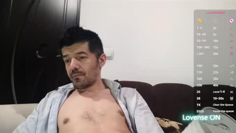 Snapshot of daddynextdoor86 chatting on May 9, 2026, 1:55 am daddynextdoor86 online show from May 9, 2026, 1:55 am