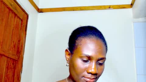 tee online show from November 22, 2025, 12:09 am